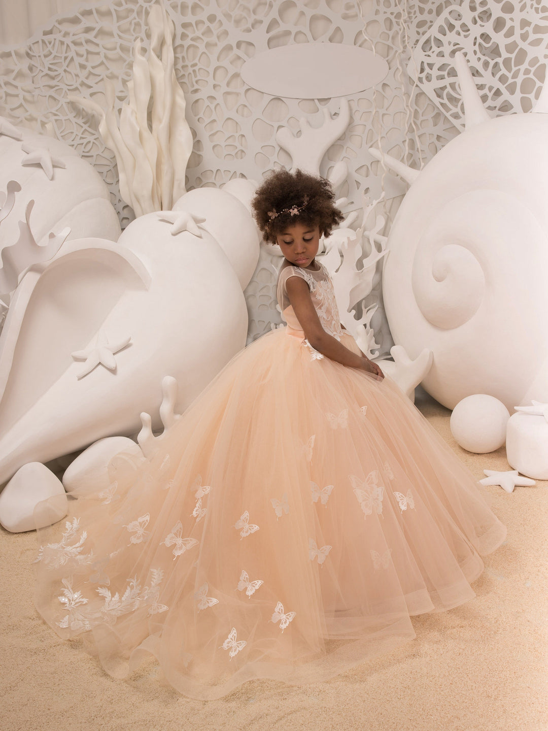 3m / Champagne Sunnypetal Champagne Sleeveless Appliques Long Princess Train Flower Girl Dresses with 3D Butterfly