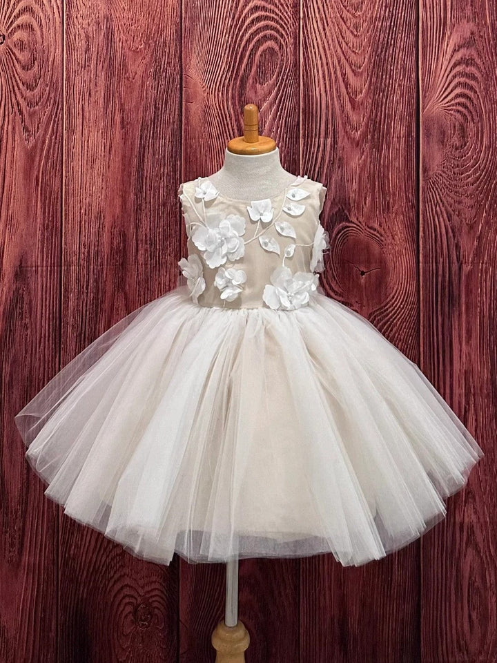 3m / Champagne Sunnypetal Champagne V-Back Puff Tulle Flower Girl Dresses with 3D Floral Big Bow