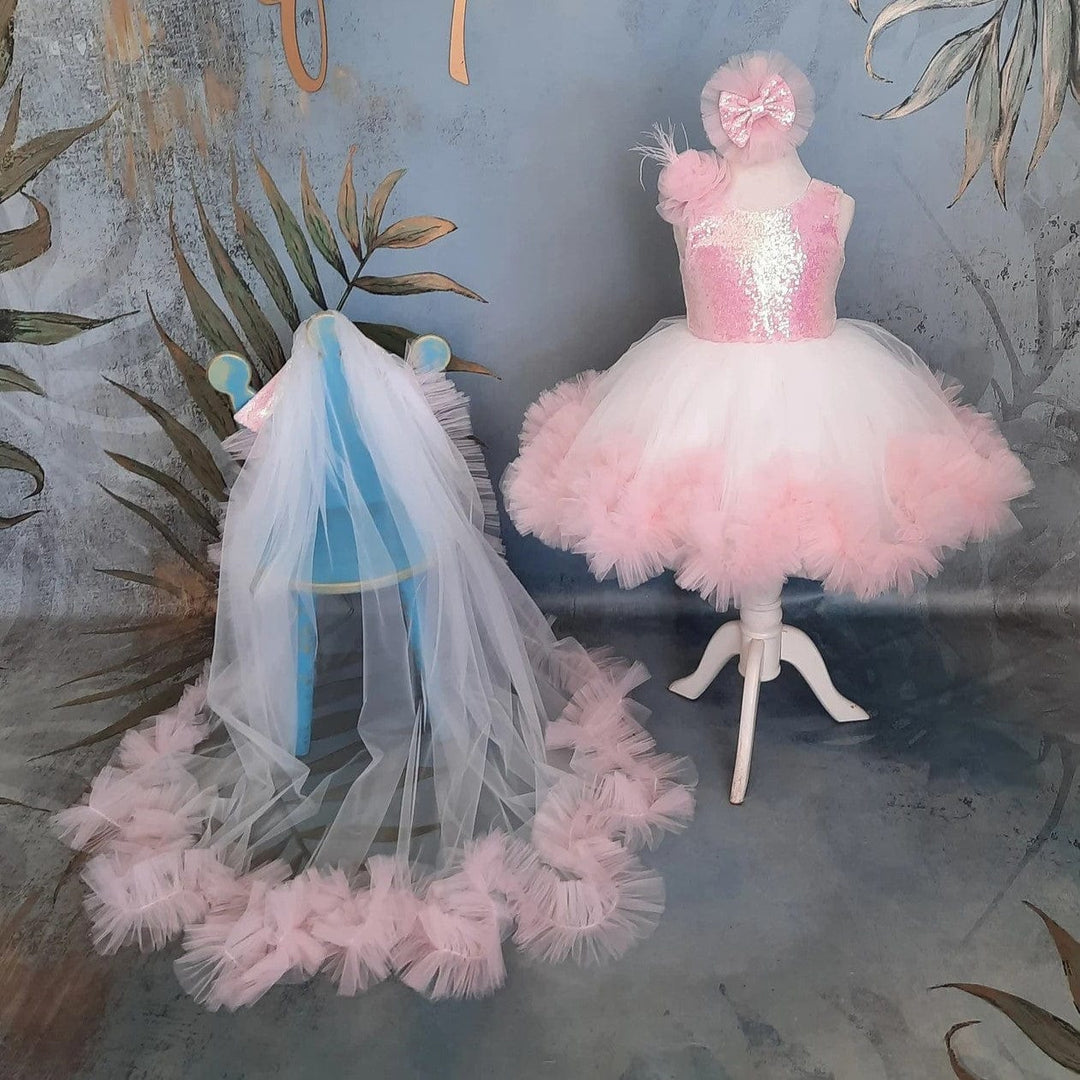 3m / Light Pink Sunnypetal Elegant Light Pink Sleeveless V Back Bow Ruffles Tulle Flower Girl Dresses