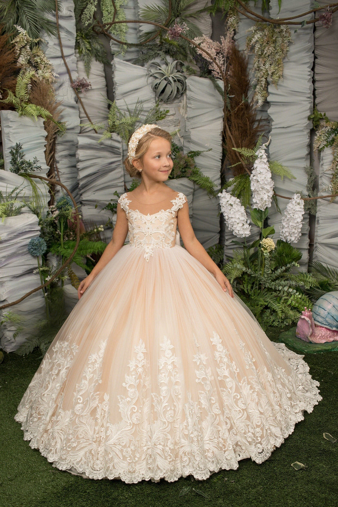 3m / Picture Color Sunnypetal Princess Tulle Flower Girl Dress with Lace Appliques & Bow-For Special Occasions