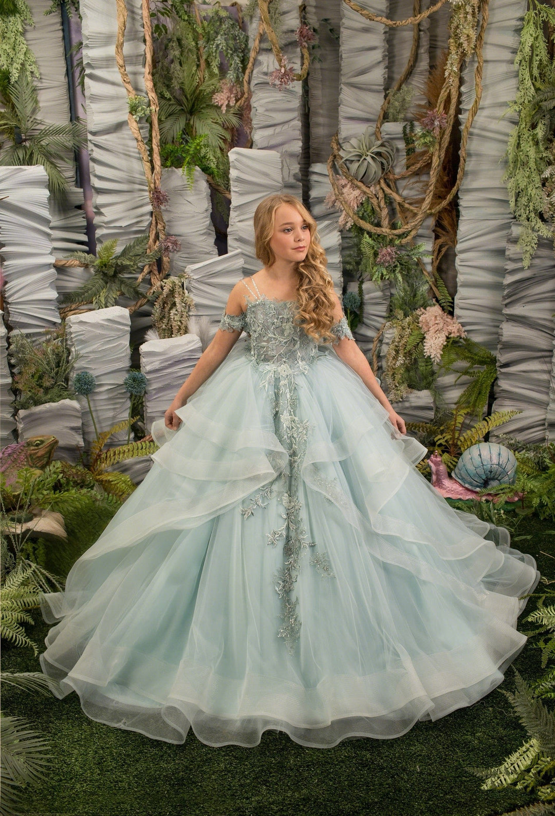 3m / Picture Color Sunnypetal Spaghetti Straps Embroidery Appliques Long Ruffled Tulle Ball Gown Flower Girl Dresses