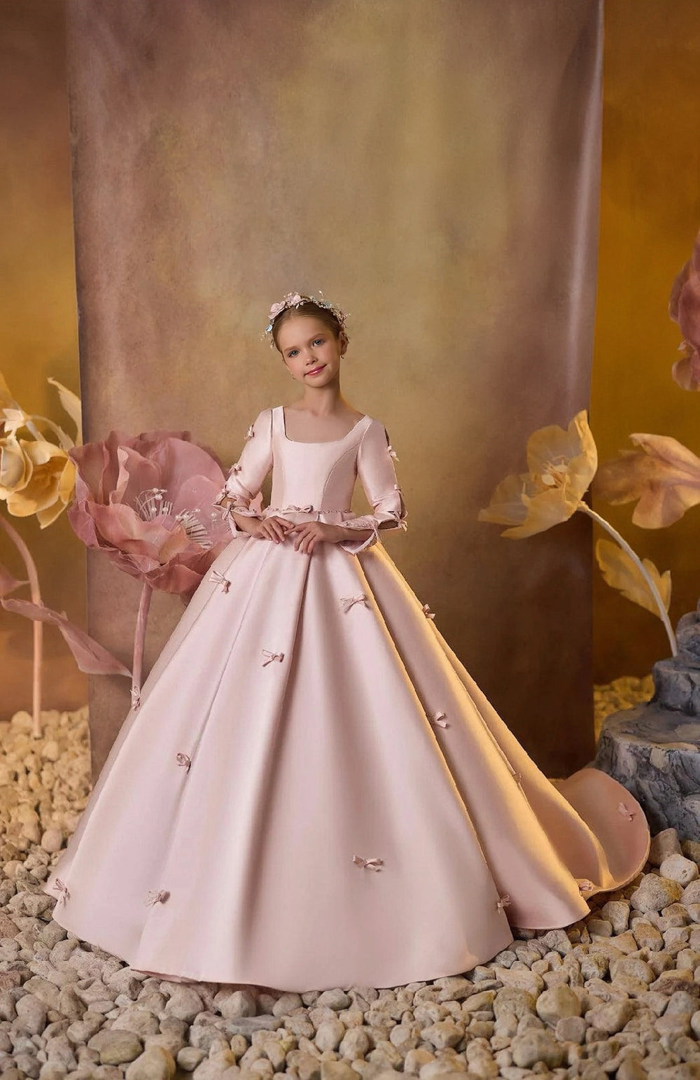 3m / Pink Sunnypetal Dreamy Pink and Charming Ivory Flower Girl Gown with Bows/Beading
