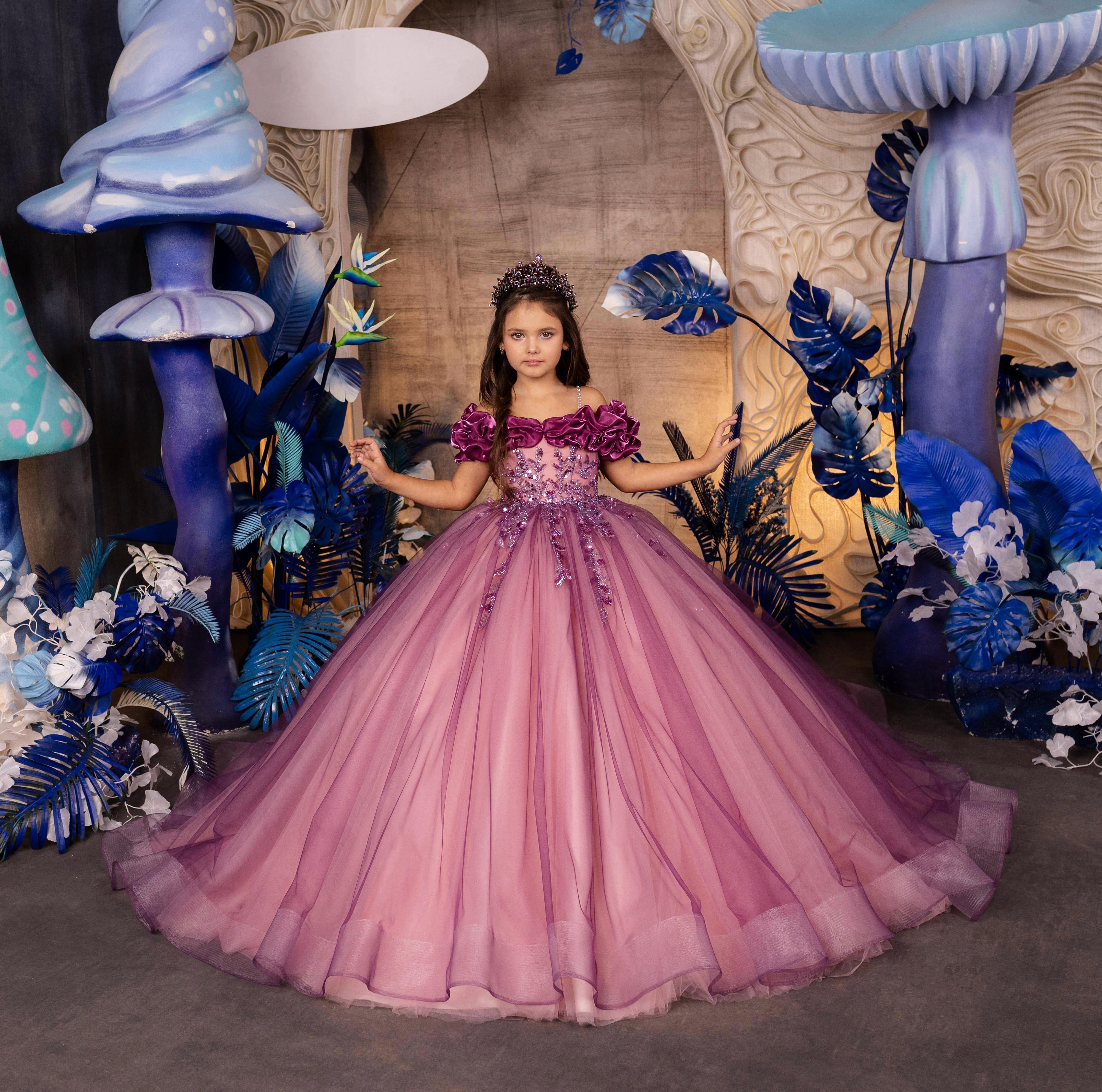 purple rosette dress Sunnypetal Gorgeous 3D Rosette Puff Sleeves Spaghetti Straps Beading  Sequins Tulle Ball-Gown Dress