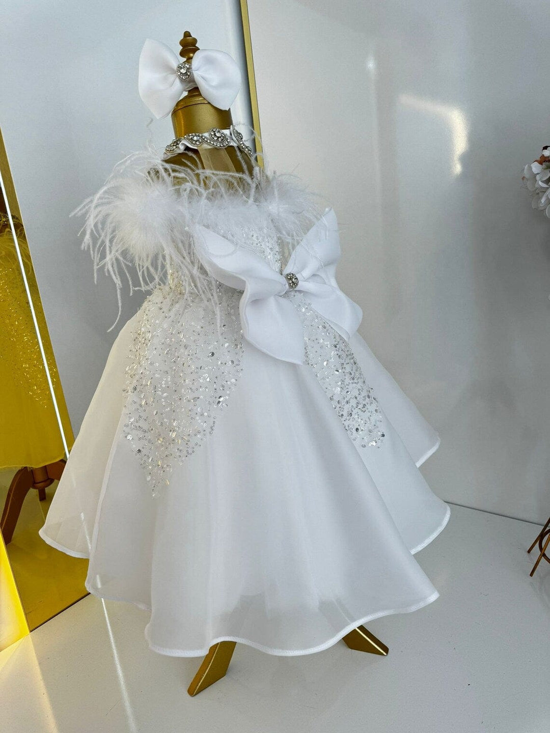 3m / White Sunnypetal Red Puffy Feathers Sequin Wedding Pageant Prom Flower Girl Dresses