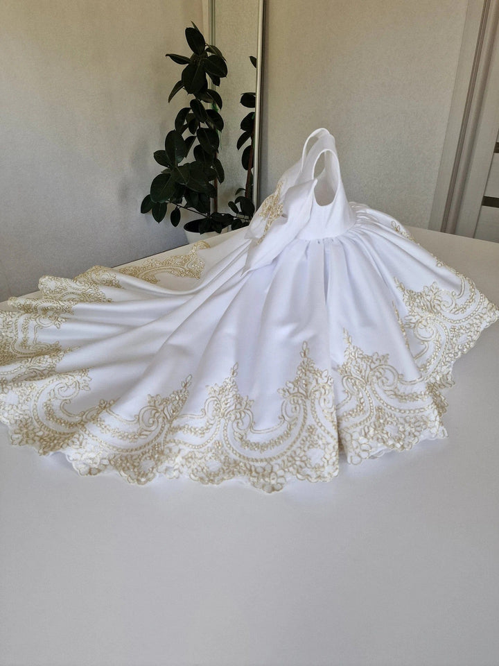 3m / White Sunnypetal White Satin Flower Girl Dresses Toddler Communion Baptism Dress with Golden Lace