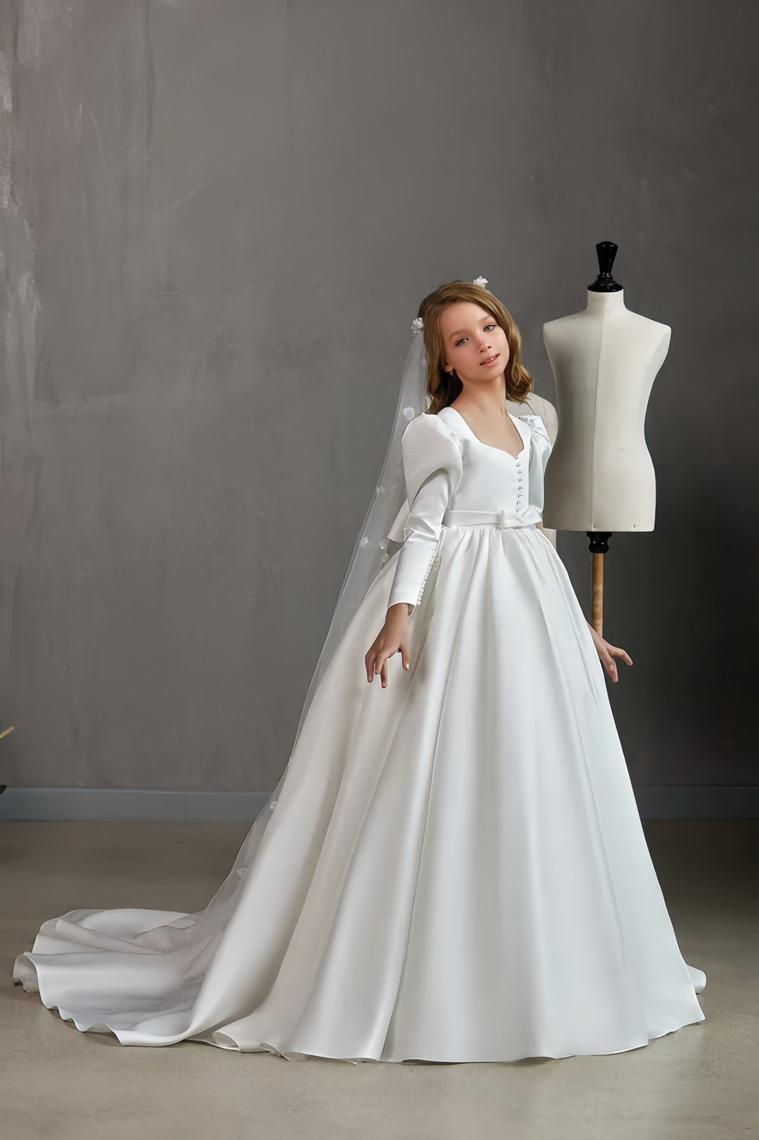 3m / White Without Veil Sunnypetal White Gorgeous Satin Ball Gown Flower Girl Dresses First Holy Communion Dress