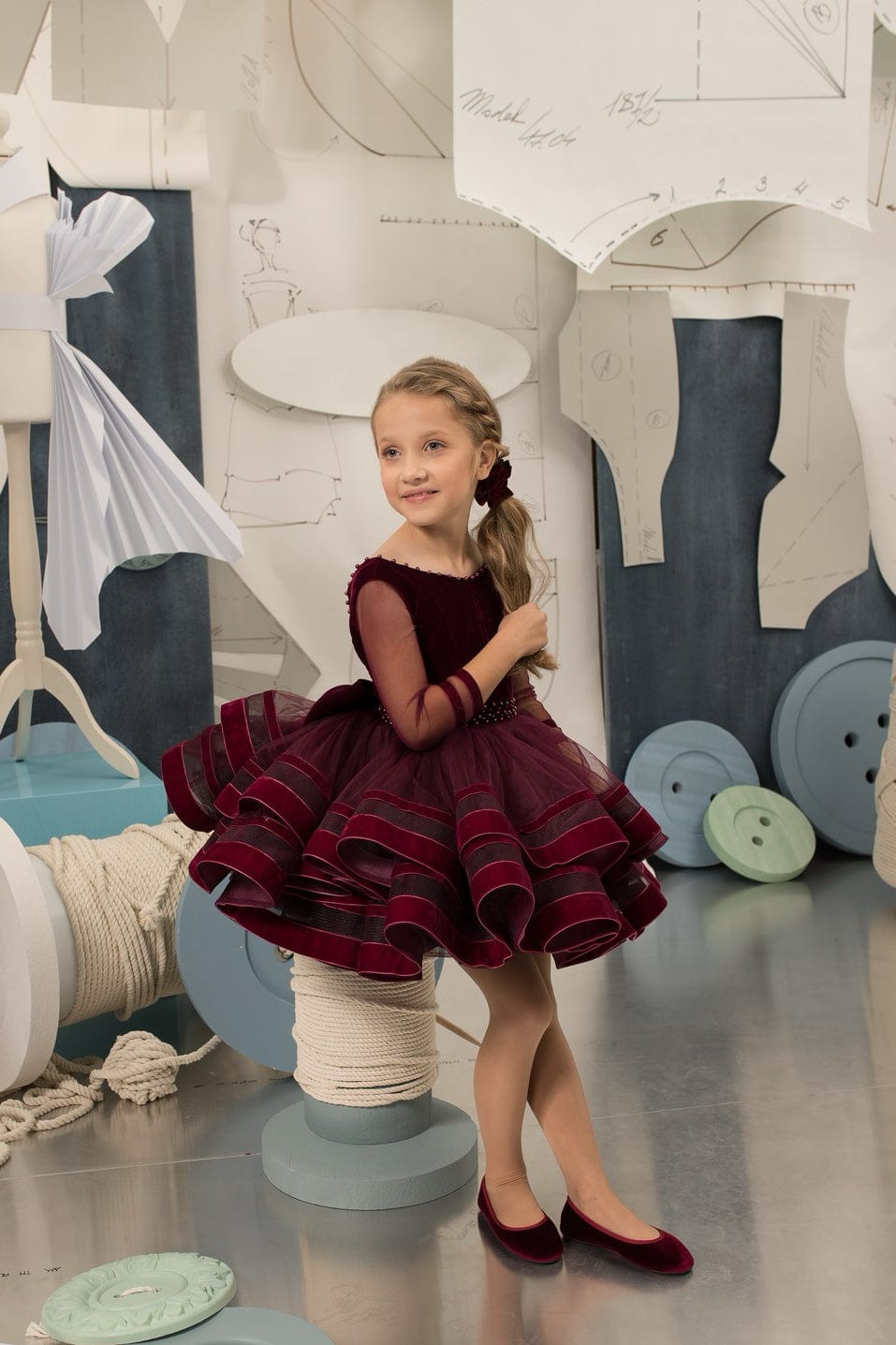 3m / Wine Red Sunnypetal Wine Red V Back Velvet Bow Tulle Knee-Length Ball Gown Flower Girl Dresses