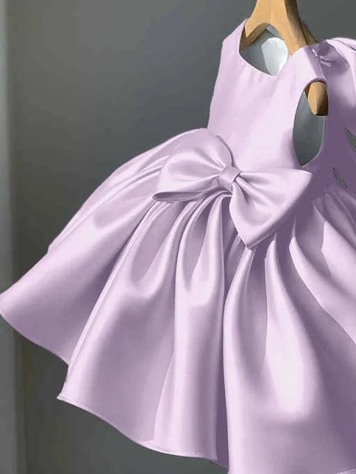 9m / Lilac Sunnypetal Sleeveless Satin Square Neck Ball Gown Flower Girl Dresses With Bow Pleats