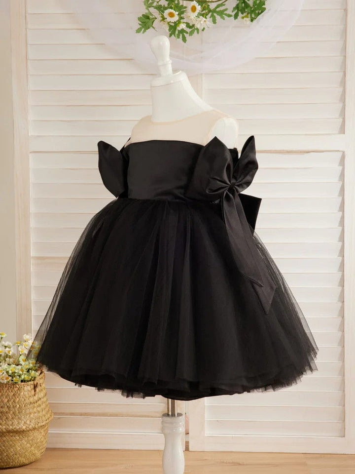 Sunnypetal Back Off-Shoulder Bows Knee-Length Tulle Flower Girl Dresses for Wedding