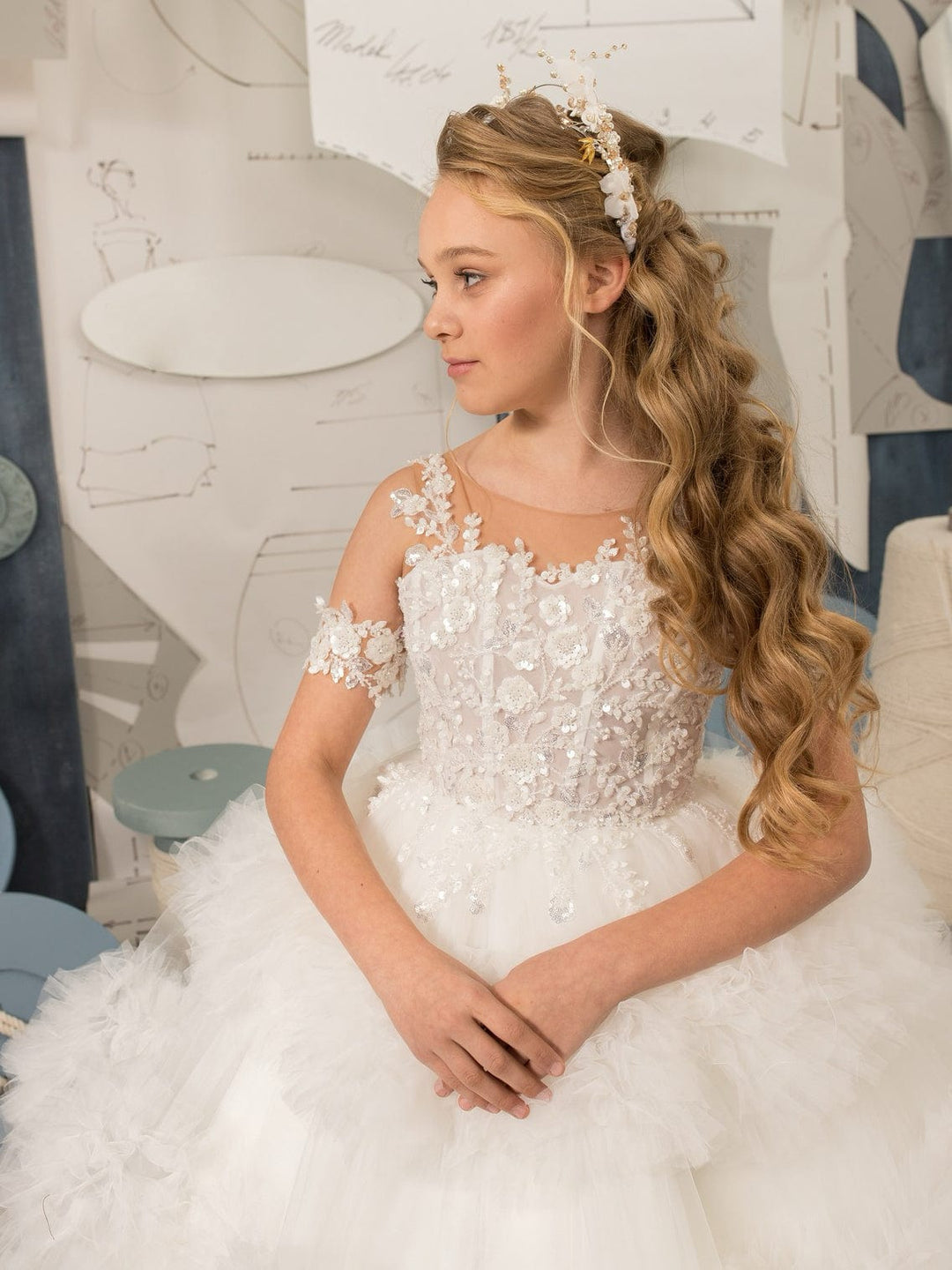 Sunnypetal Ball Gown Floral Appliques Puffy Tulle Flower Girl Dresses for Wedding