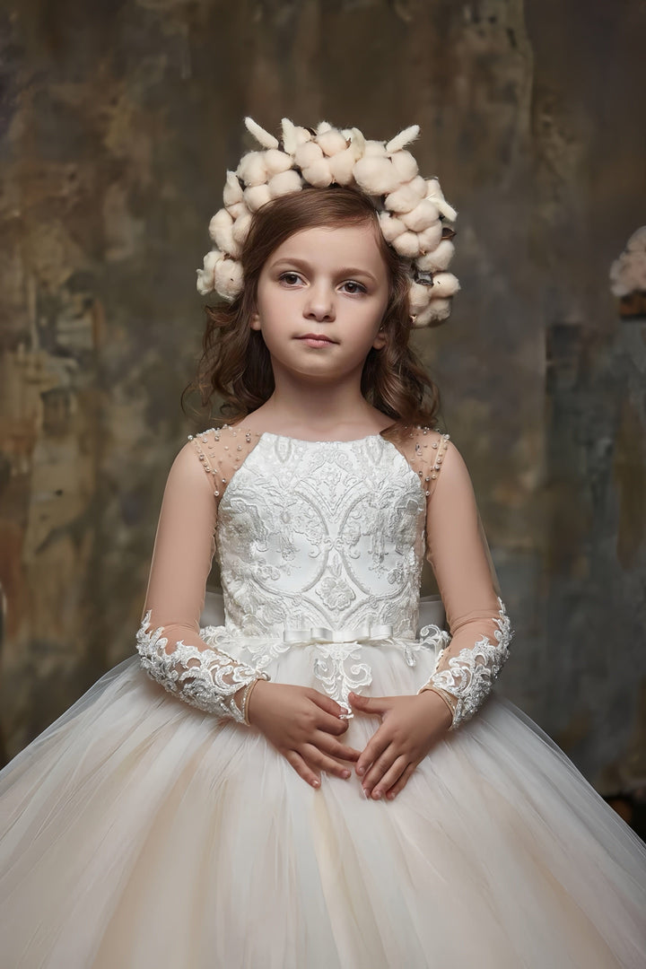 Sunnypetal Ball Gown Long Sleeves Lace Appliques Tulle Flower Girl Dresses with Bow