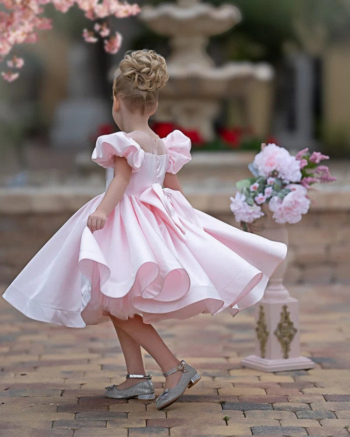 Sunnypetal Ball-Gown Puff Sleeves Satin Knee-Length Flower Girl Dress with Bow