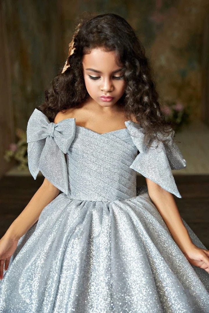 Sunnypetal Black Off-The-Shoulder Bows Glitter Girl Ball Gown with Chapel Train