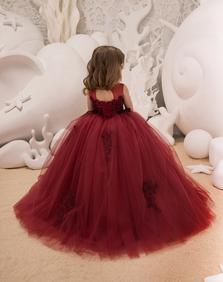 Sunnypetal Burgundy Puffy Tulle Flower Girl Dresses Lace Appliques Sleeveless Kids Ball-Gown