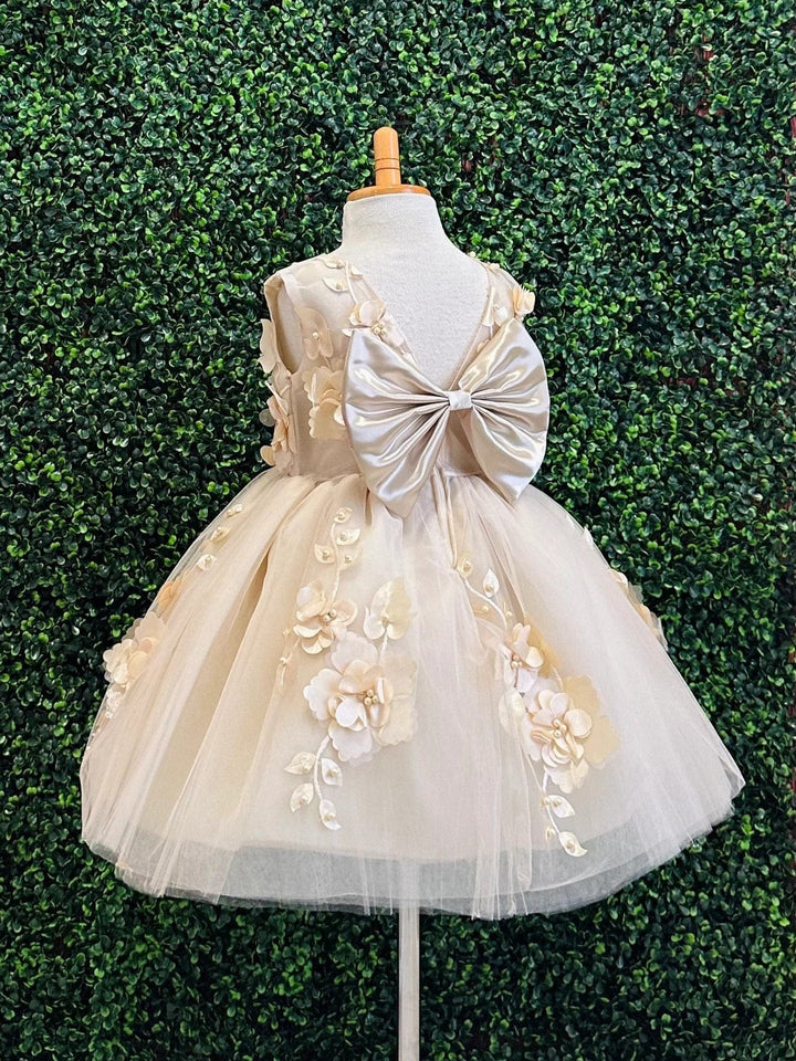Sunnypetal Champagne 3D Floral Tulle Knee Length Flower Girl Dress with Satin Bow