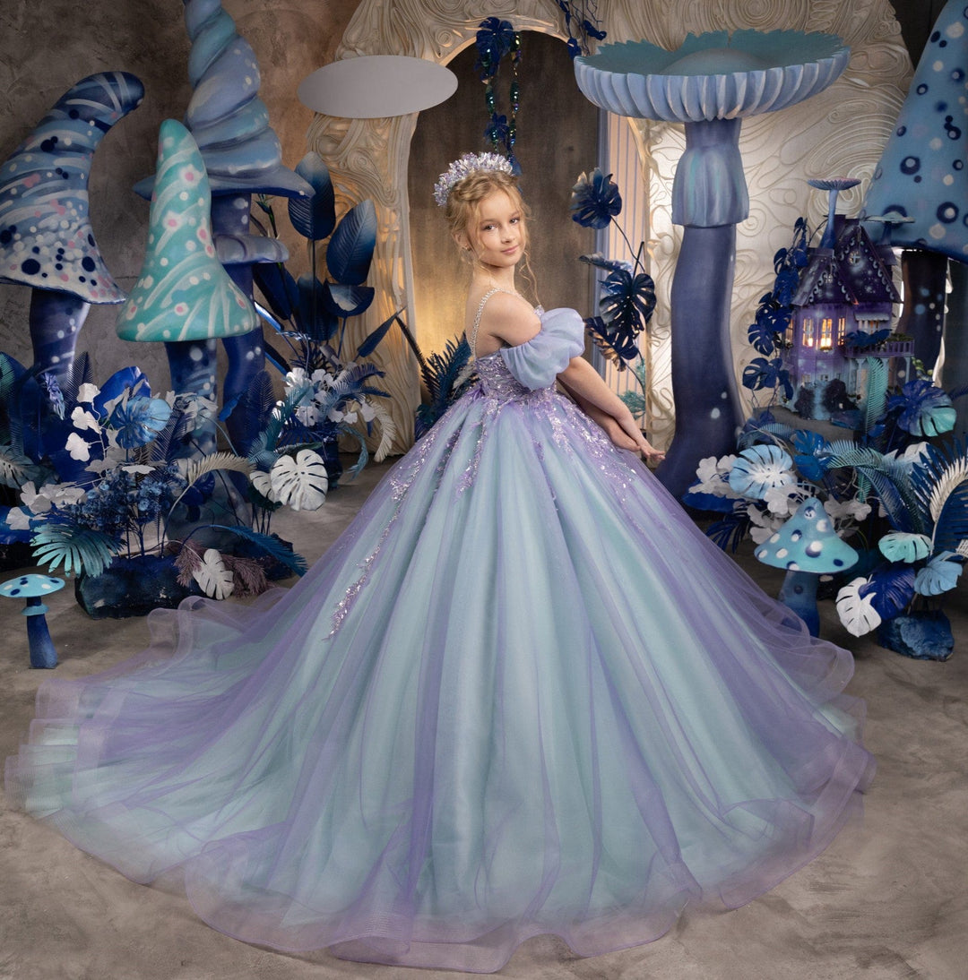 Sunnypetal Charming Off-The-Shoulder Ball Gown Flower Girl Dresses with  Lace Appliques/Sequins