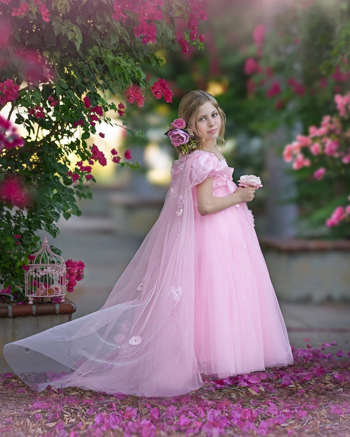 Sunnypetal Charming Pink Puff Sleeves Floor-Length Flower Girl Dresses with Tulle Cape 3D Flowers