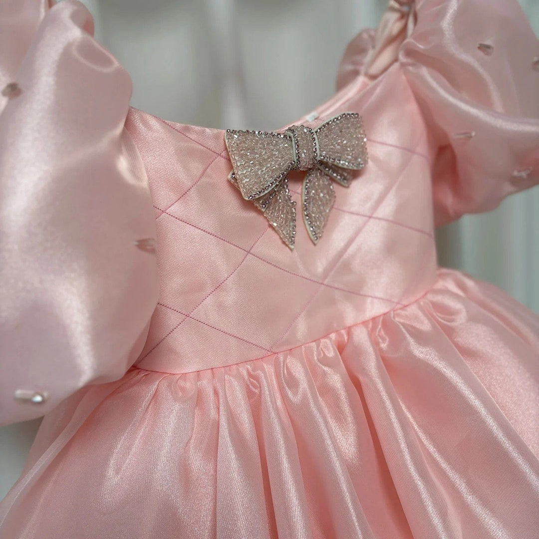 Sunnypetal Dreamy Pink Puffy Sleeve Satin Knee-Length Flower Girl Dresses with Bow