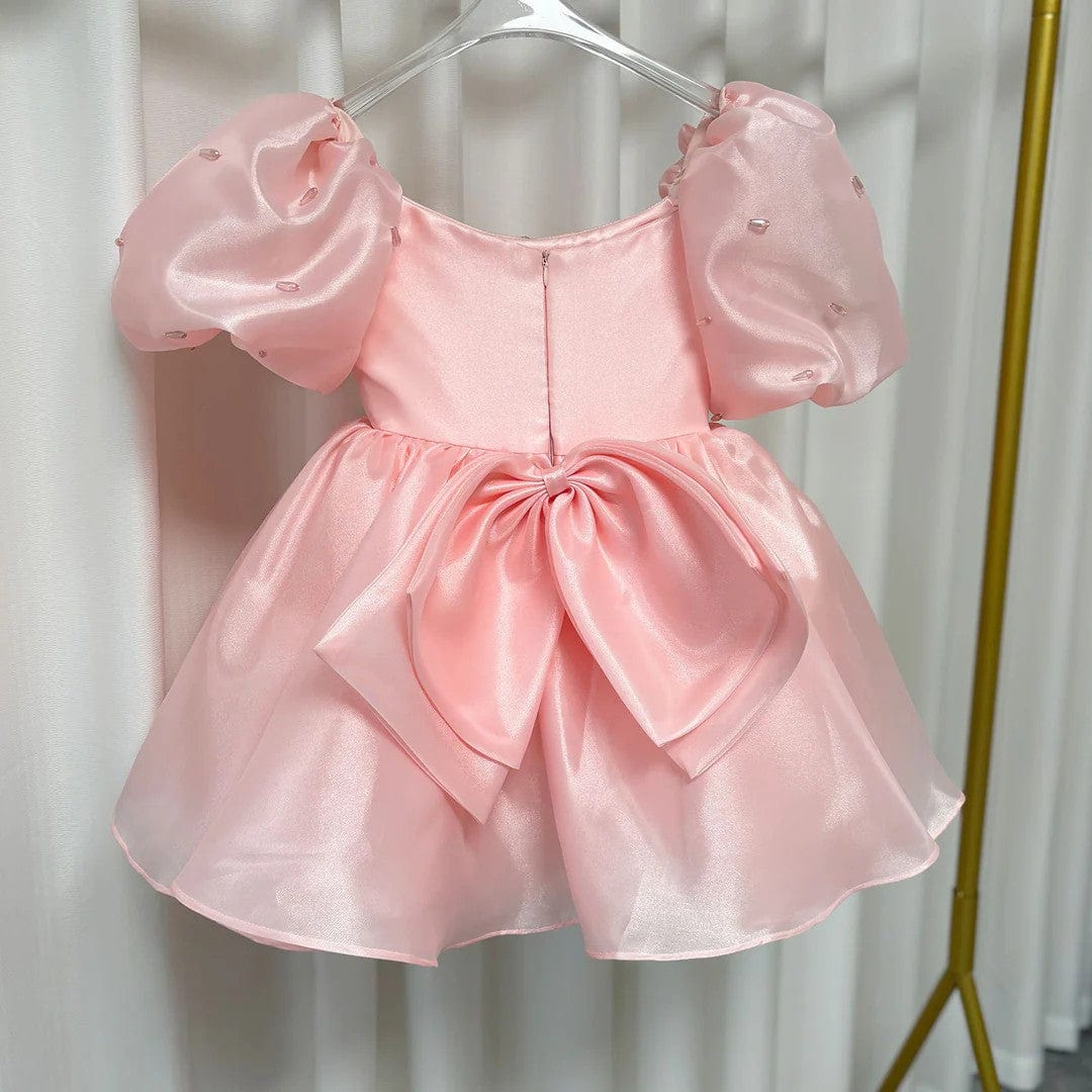 Sunnypetal Dreamy Pink Puffy Sleeve Satin Knee-Length Flower Girl Dresses with Bow