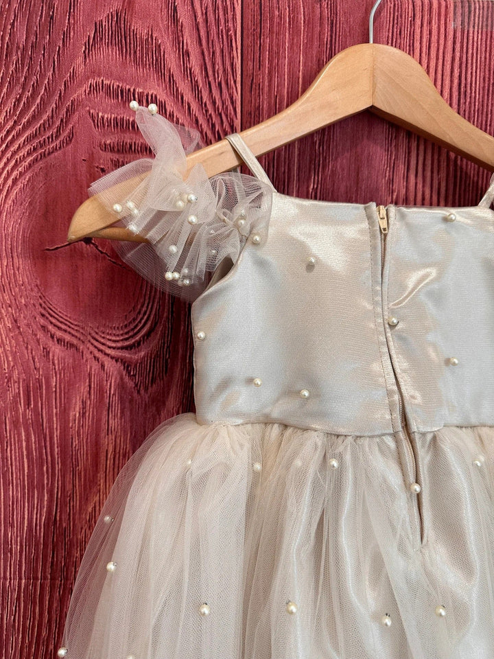Sunnypetal Elegant Champagne Pearls Tulle Knee Length Flower Girl Pageant Birthday Dress