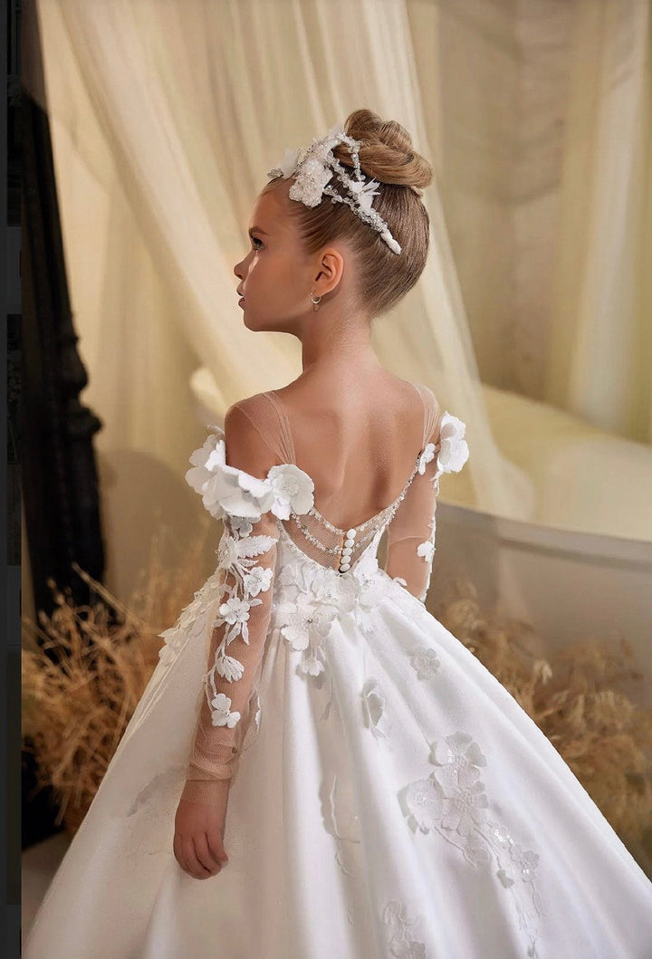 Sunnypetal Elegant Long Sleeve Tulle Flowers Long Princess Satin Flower Girl Dresses