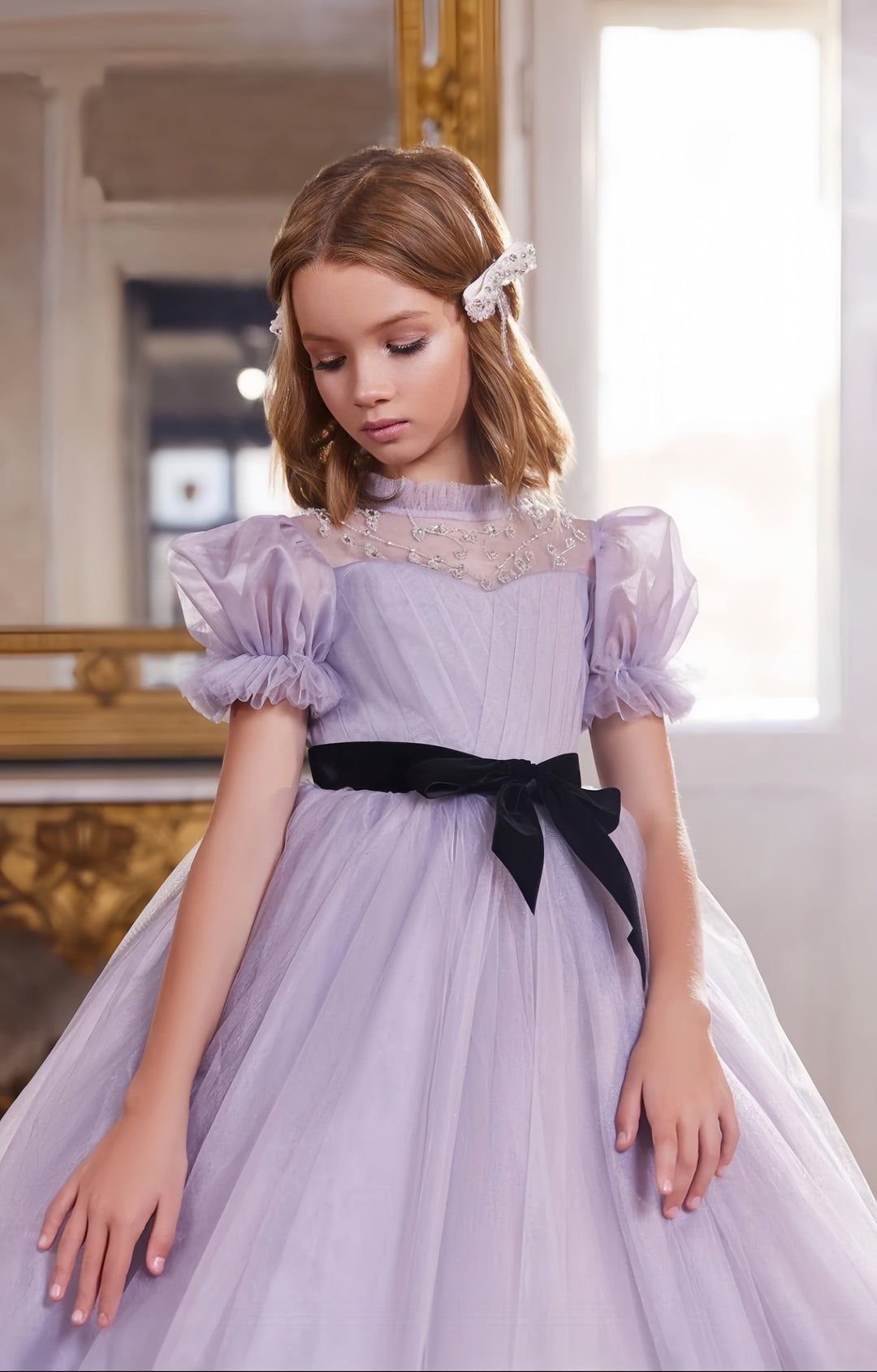 Sunnypetal Elegant Long Tulle Ball Gown Flower Girl Dresses with Puff Sleeves/Bow