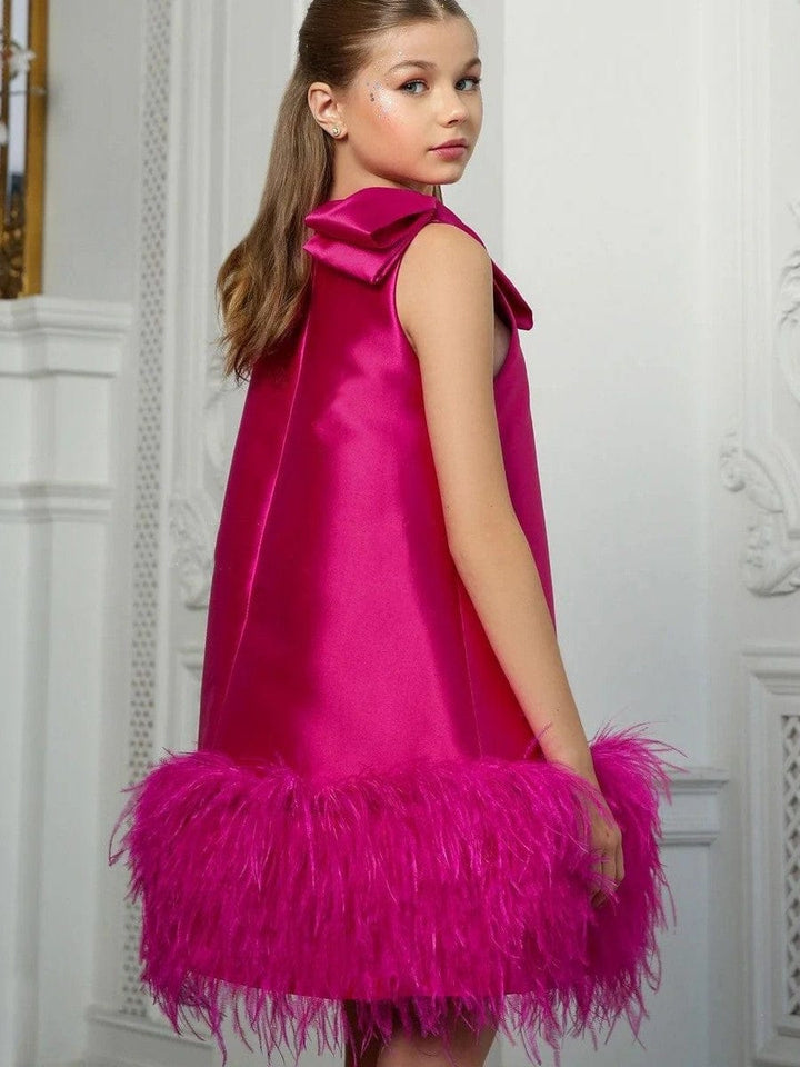 Sunnypetal Elegant Pink Satin Sleeveless Flower Girl Dress with Feathers & Bow