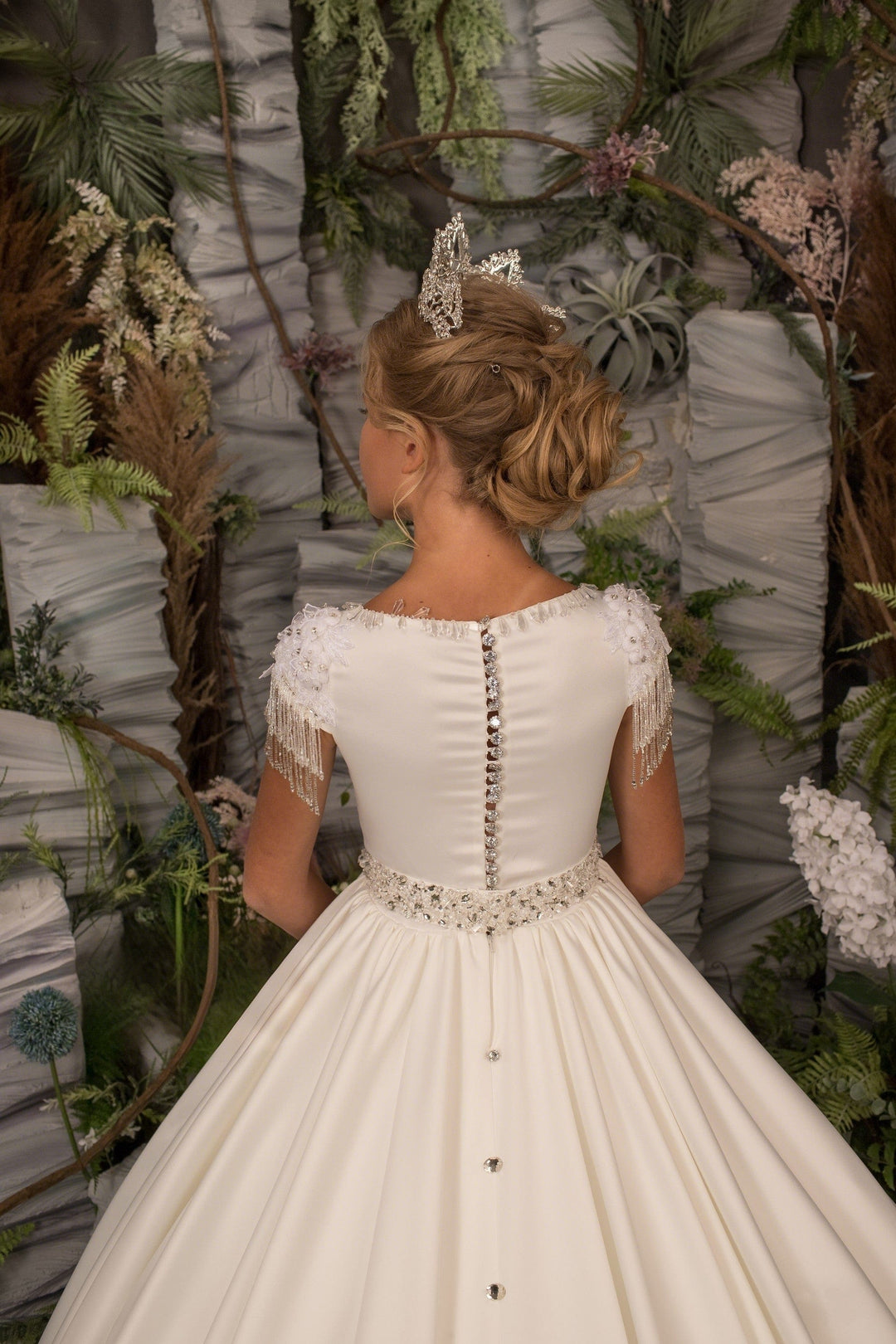 Sunnypetal Elegant Satin Ball Gown Flower Girl Dress with Sparkling Belt