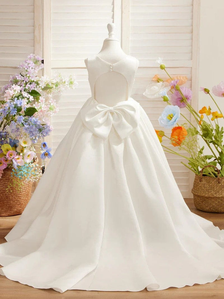 Sunnypetal Elegant Sleeveless Satin Flower Girl Dresses with Jeweled Belt