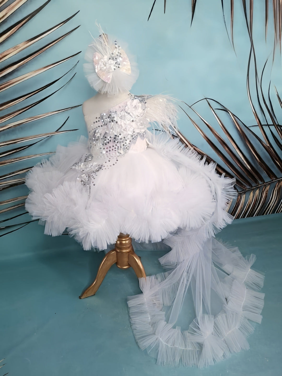 Sunnypetal Elegant White One-Shoulder Flower Girl Dresses Wedding Birthday Prom Gown