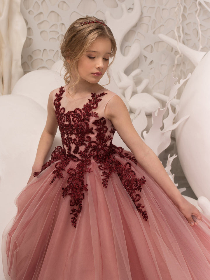 Sunnypetal Embroidery Floral Appliques Floor-Length Tulle Flower Girl Dresses