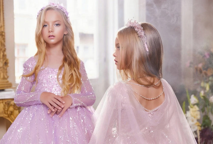 Sunnypetal Enchanted Elegance Shiny Tulle Knee-Length Flower Girl Dresses with Sparkling Cape