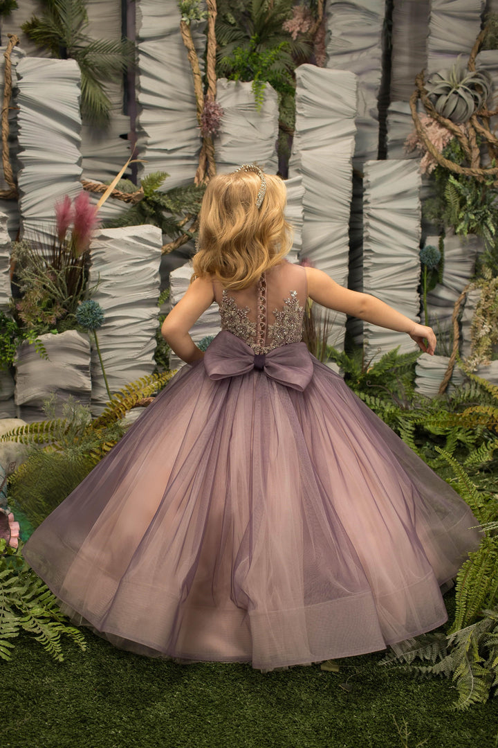 Sunnypetal Enchanting Purple Tulle Flower Girl Dresses Wedding Party Pageant Gowns with Bow