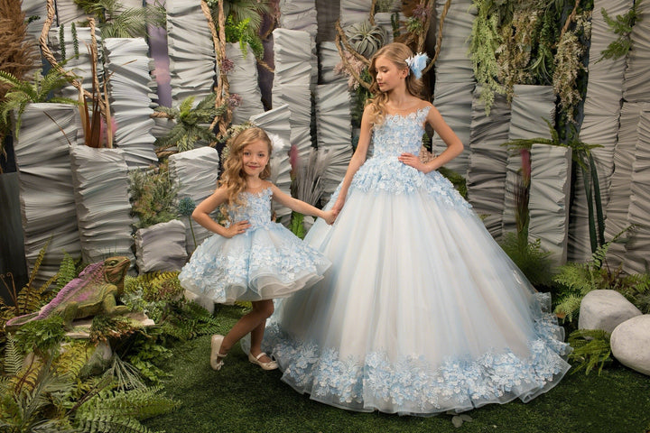 Sunnypetal Exquisite Light Blue 3D Floral Appliques Flower Girl Dresses Princess Pageant Gown