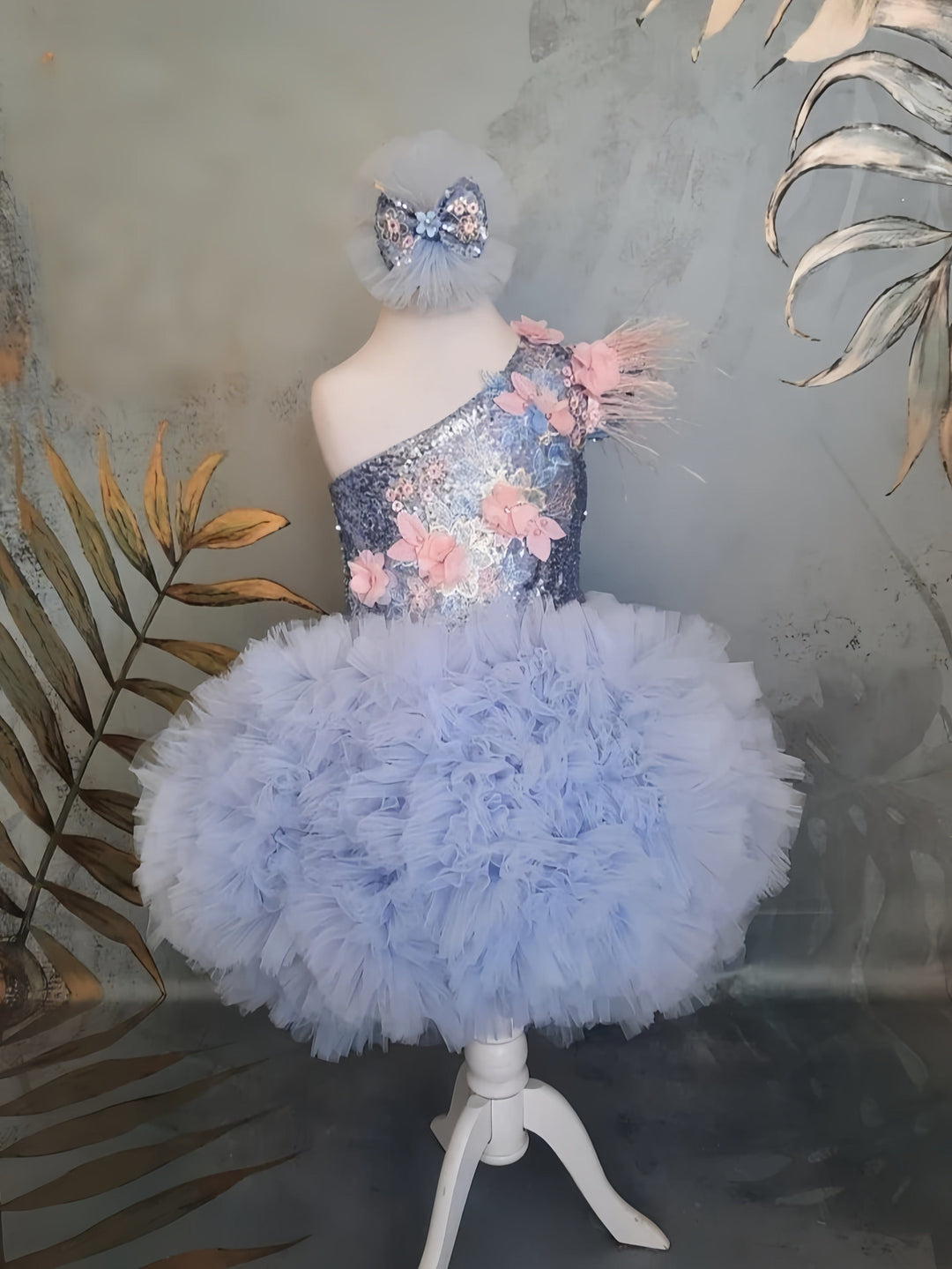 Sunnypetal Exquisite Light Blue Asymmetry Flower Girl Dresses Birthday Prom Pageant Gown