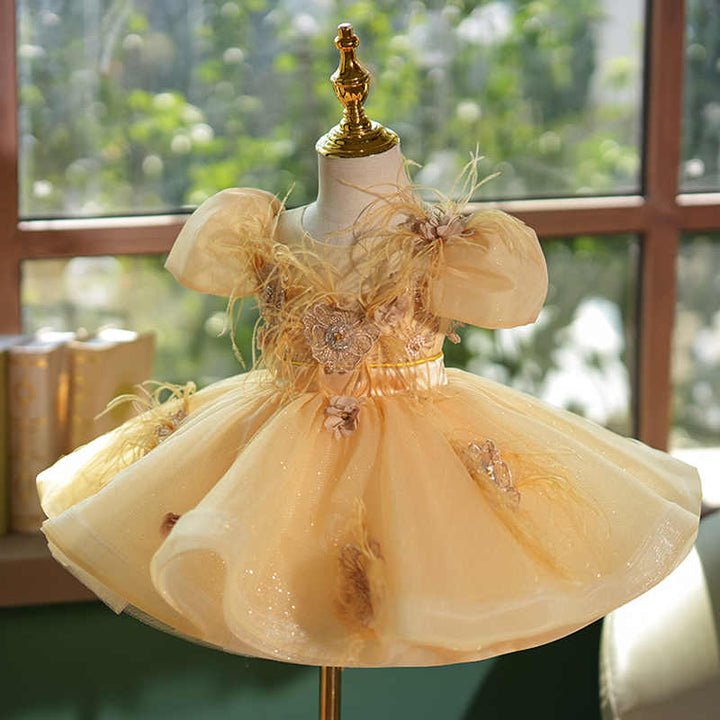 Sunnypetal Exquisite Puff Sleeves Feathers Sequins Tulle Flower Girl Dresses