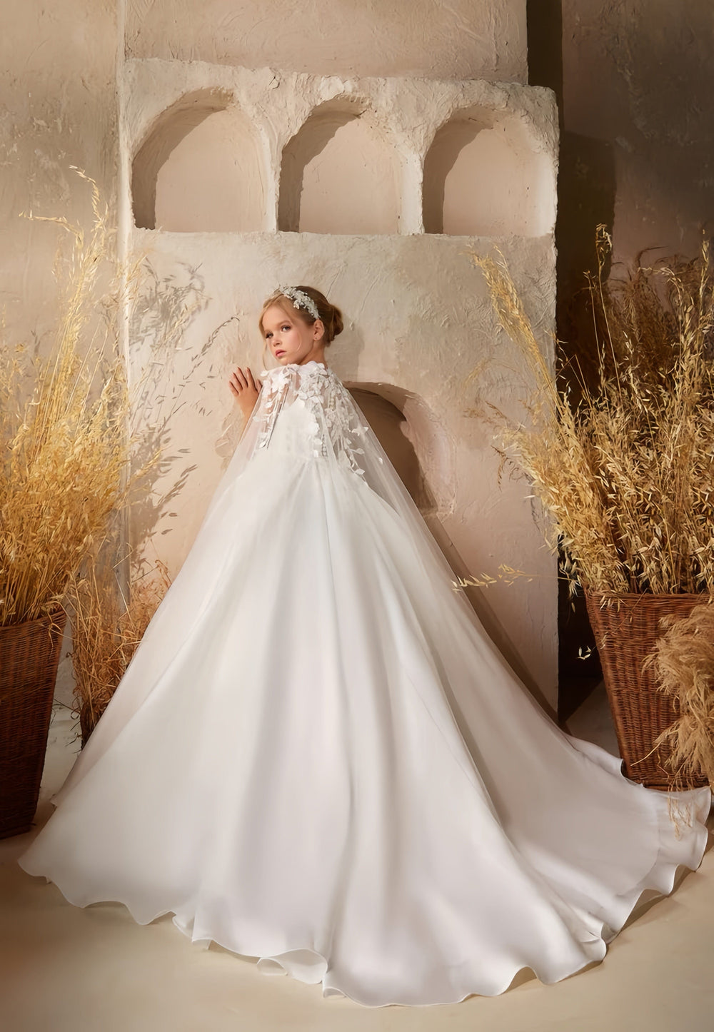 Sunnypetal Exquisite Satin Flower Girl Dresses First Communion Gown with Cloak Sleeves