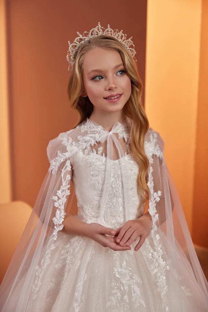 Sunnypetal Fairy Tale Sleeveless Sweetheart Neckline Princess Flower Girl Gown with Cape