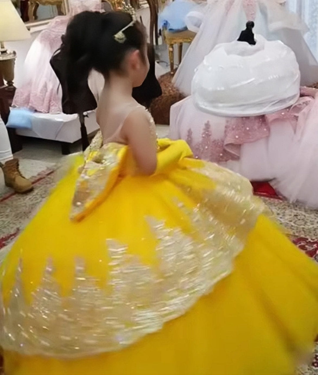 Sunnypetal Gold Appliques Tulle Tiered Flower Girl Dress Toddlers Beaded Lace Pageant Dress