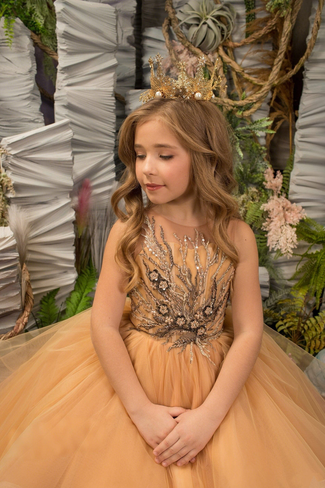 Sunnypetal Gorgeous Gold Ruffled Tulle Princess Flower Girl Dress with Cathedral Train