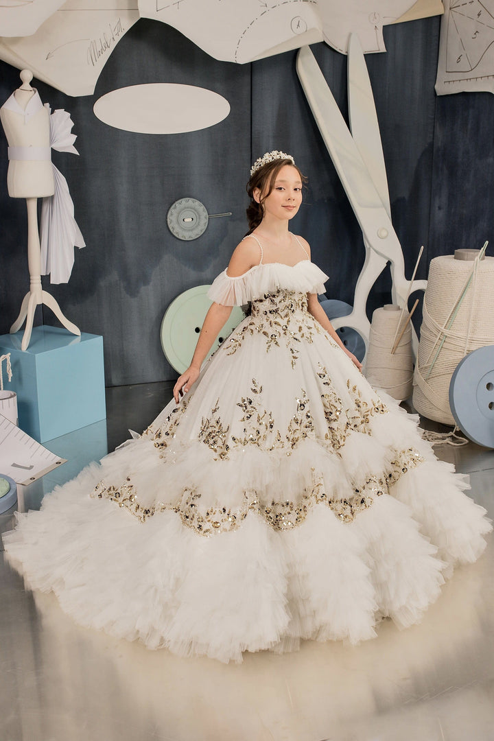 Sunnypetal Gorgeous Off-Shoulder Gold Sequins Layered Tulle Flower Girl Pageant Gown