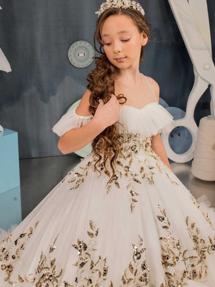 Sunnypetal Gorgeous Off-Shoulder Gold Sequins Layered Tulle Flower Girl Pageant Gown