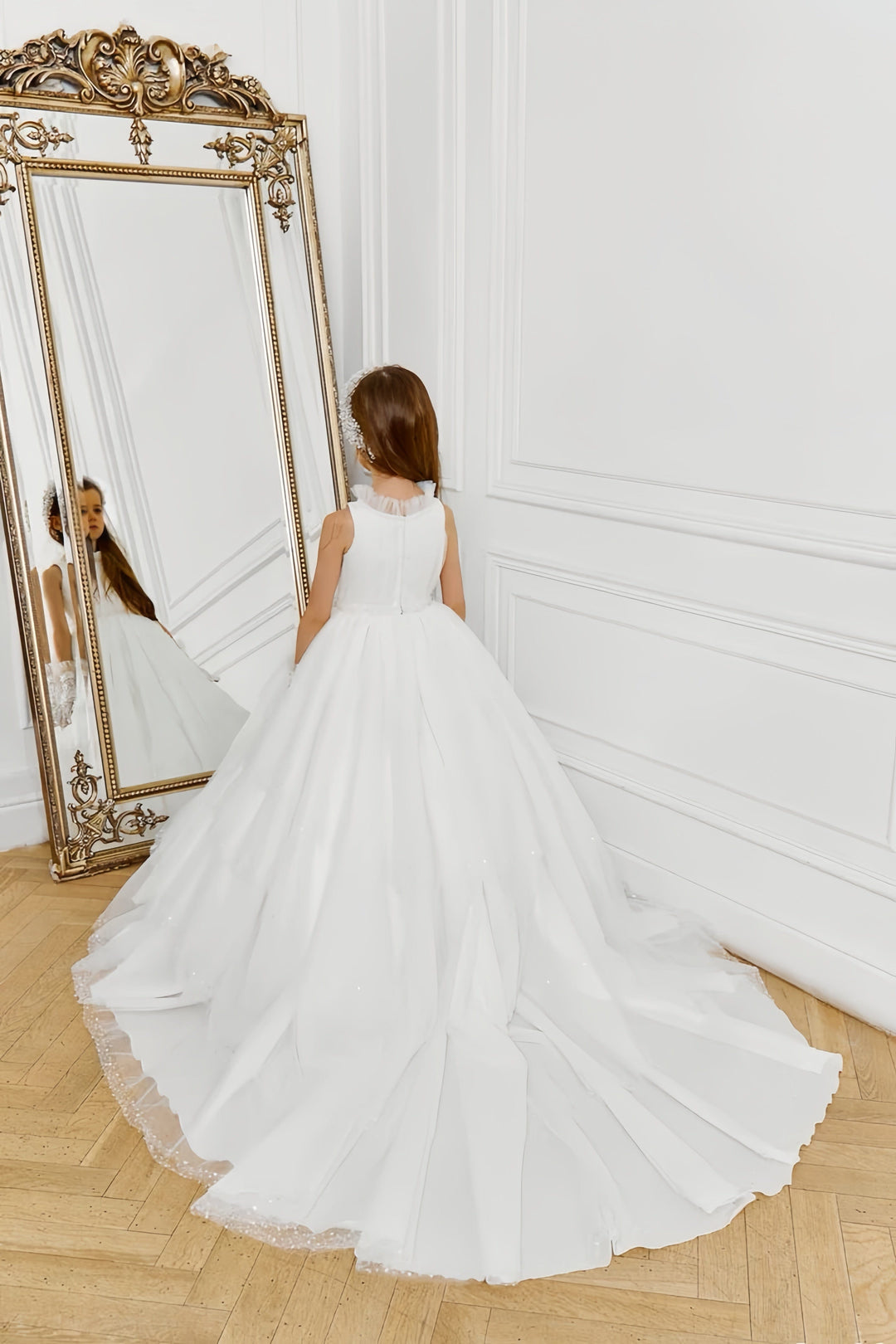 Sunnypetal High Neck Sleeveless Tulle Sequins Ball Gown Flower Girl Dresses with Train