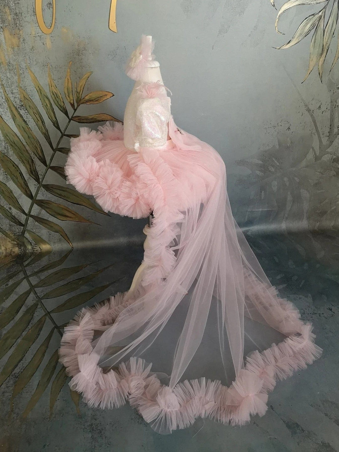 Sunnypetal Hot Pink Knee-Length Tulle Flower Girl Dresses Baby Girl Birthday Prom Gown