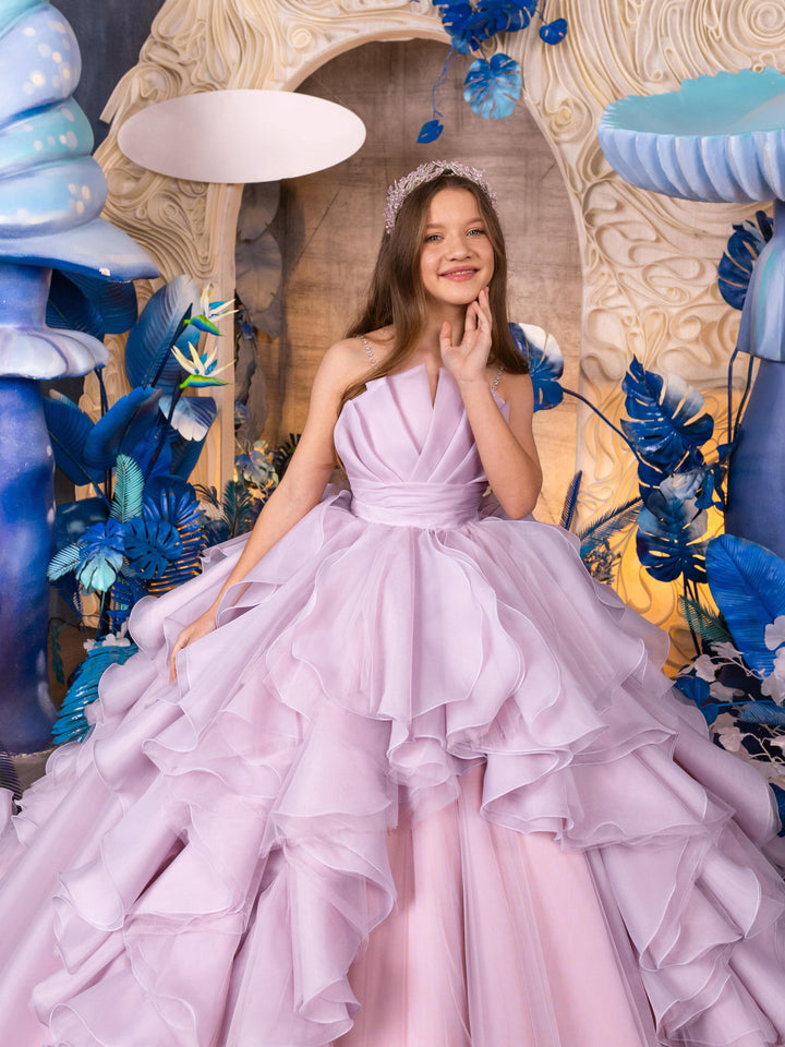 Sunnypetal Lavender Ruffled Tulle Flower Girl Dress with Sweetheart Neckline and Sparkling Straps