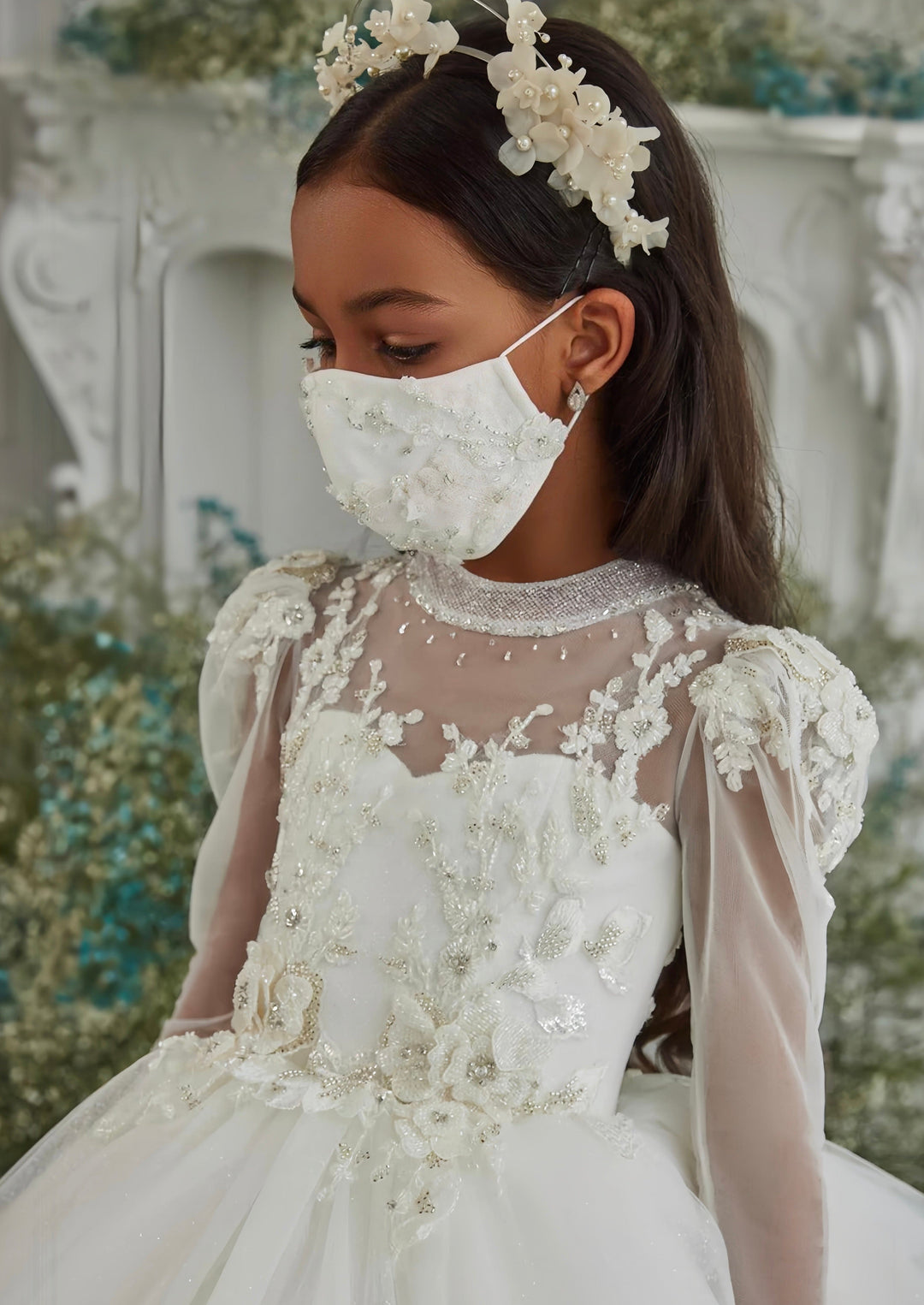 Sunnypetal Layered Fluffy Tulle Lace Flower Girl Dress Communion Celebration Party Gown