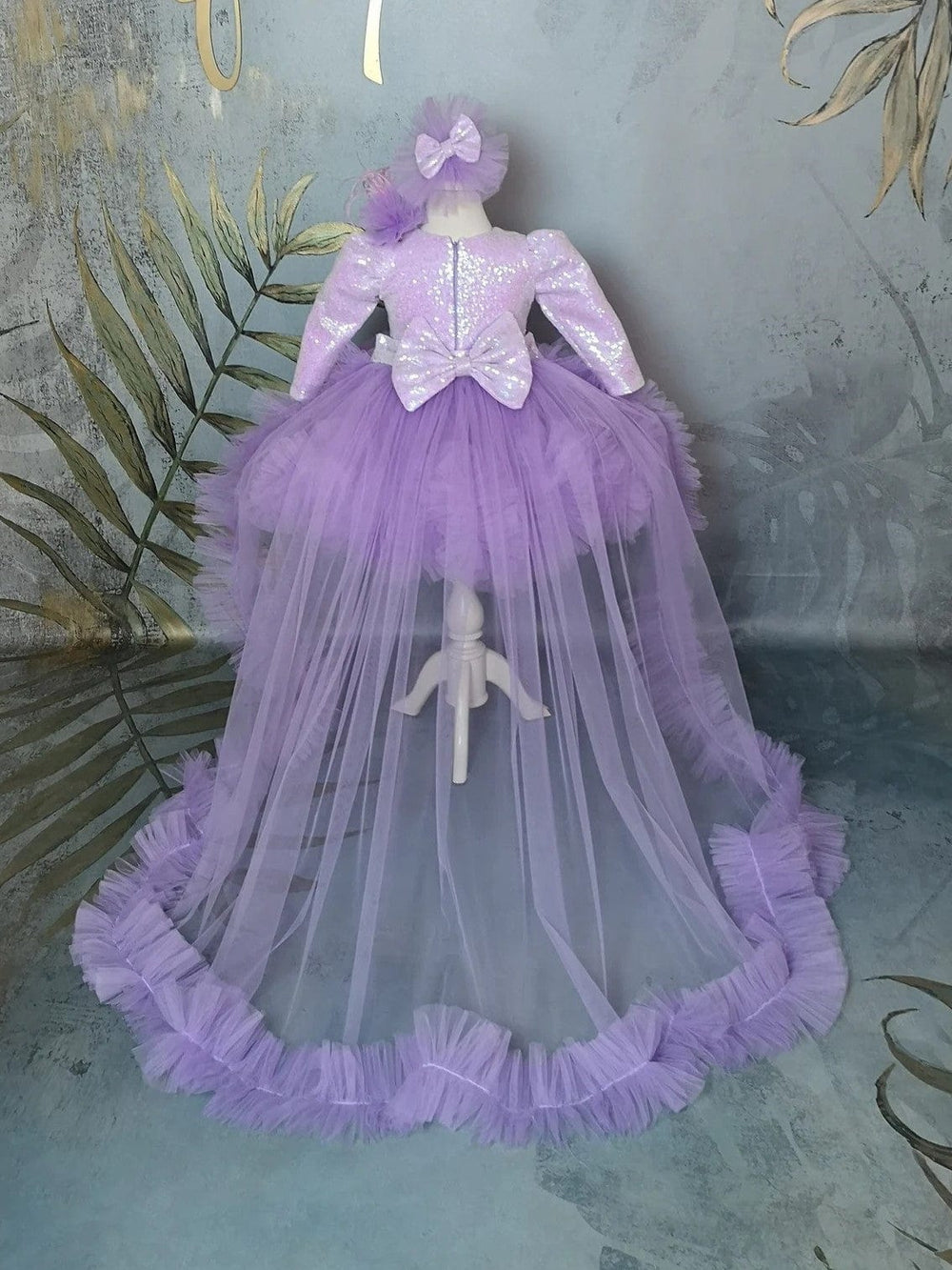 Sunnypetal Lilac Flower Girl Dress Long Sleeve Sequin Girl Prom Party with Detachable Train