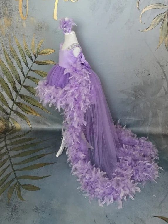 Sunnypetal Lilac Sleeveless Feathers Tulle Flower Girl Dresses with Detachable Train