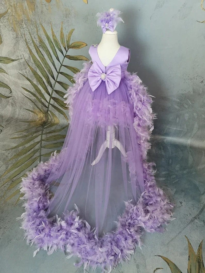 Sunnypetal Lilac Sleeveless Feathers Tulle Flower Girl Dresses with Detachable Train