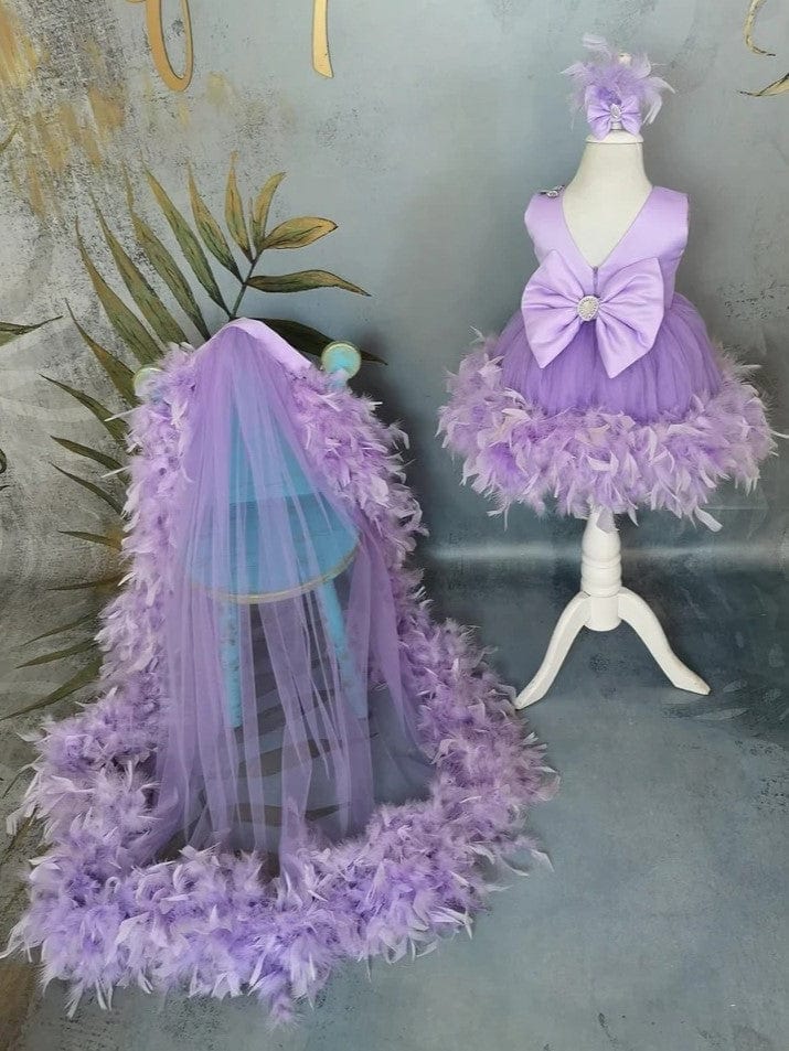 Sunnypetal Lilac Sleeveless Feathers Tulle Flower Girl Dresses with Detachable Train